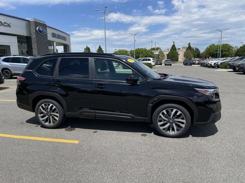 Certified 2026 Subaru Forester Touring AWD/4WD image 11