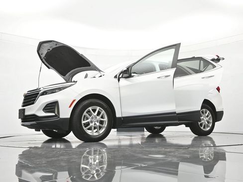 Used 2022 Chevrolet Equinox LT FWD image 48