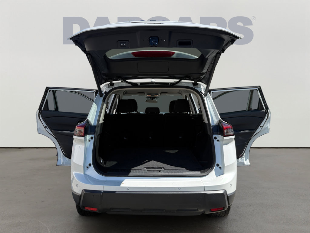 Used 2024 Nissan Rogue SV AWD/4WD image 30