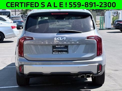 Certified 2025 Kia Telluride S FWD image 6