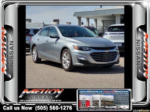 Used 2024 Chevrolet Malibu LT FWD image 3