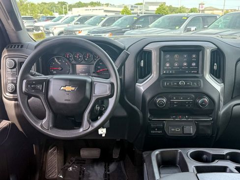 Certified 2021 Chevrolet Silverado 2500 Custom w/ Custom Value Package AWD/4WD image 26