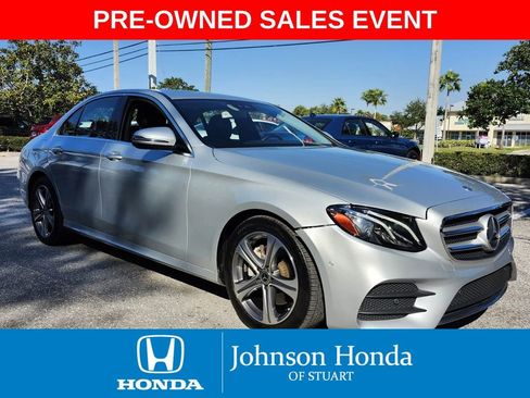 Used 2018 Mercedes-Benz E 300 image 1