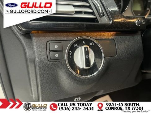 Used 2010 Mercedes-Benz E 350 Sedan image 19