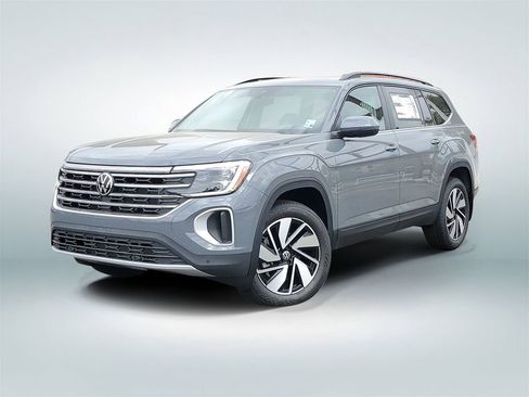 New 2026 Volkswagen Atlas SE FWD image 1