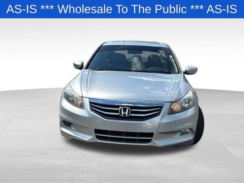 Used 2011 Honda Accord EX-L image 2