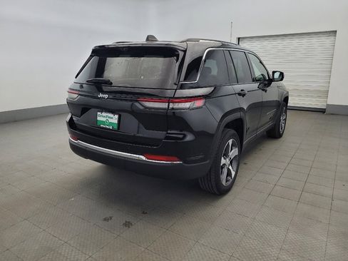 Used 2022 Jeep Grand Cherokee Limited 4xe w/ Luxury Tech Group II image 9