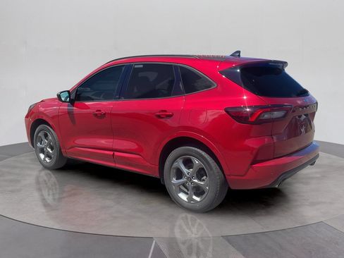 Used 2023 Ford Escape ST-Line w/ Tech Pack #1 AWD/4WD image 3