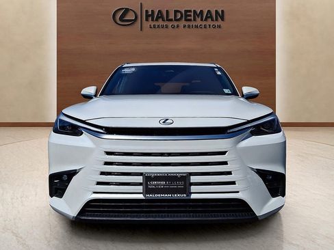 Certified 2025 Lexus TX 350 AWD w/ Technology Package image 2