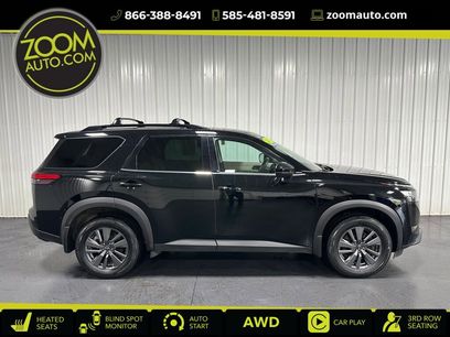 Used 2023 Nissan Pathfinder SV