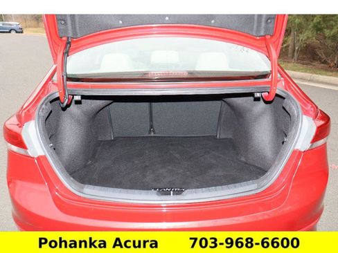 Used 2017 Hyundai Elantra Value Edition image 27