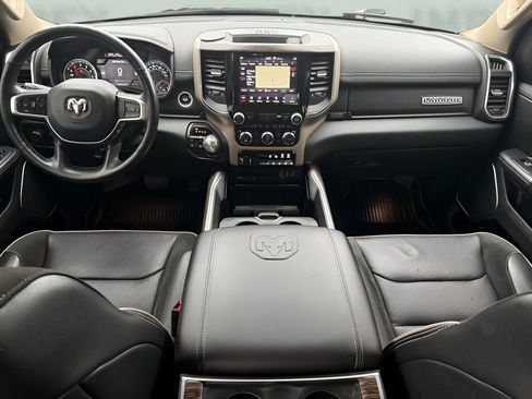 Used 2019 RAM 1500 Laramie AWD/4WD image 15