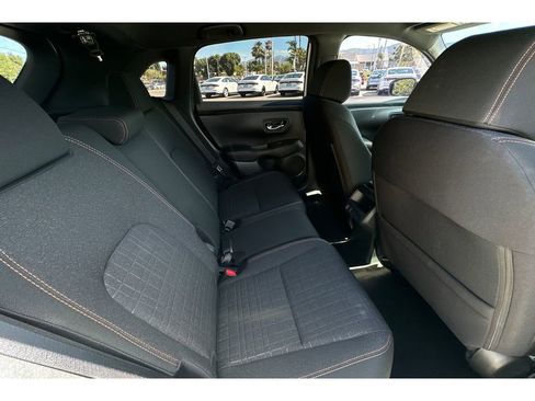 Used 2025 Honda HR-V Sport image 18