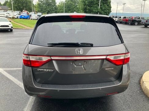 Used 2013 Honda Odyssey Touring Elite image 4