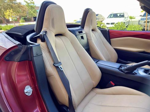 Used 2016 MAZDA MX-5 Miata Grand Touring RWD image 51