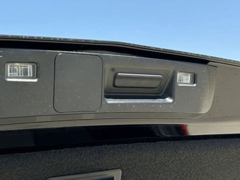 New 2025 Cadillac CT4 Premium Luxury image 10