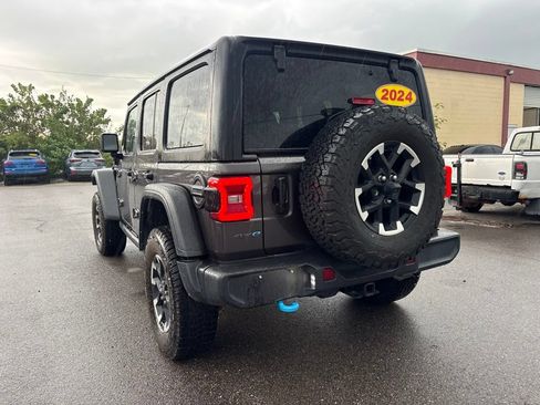 Used 2024 Jeep Wrangler Unlimited Rubicon 4xe AWD/4WD image 5