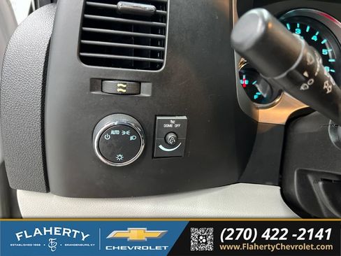 Used 2010 Chevrolet Silverado 1500 LT AWD/4WD image 20