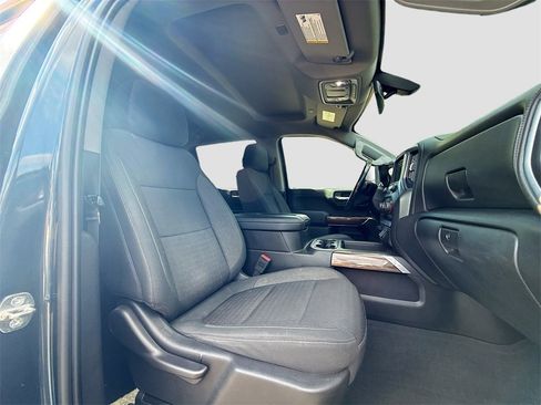 Used 2020 Chevrolet Silverado 1500 LT Trail Boss image 28