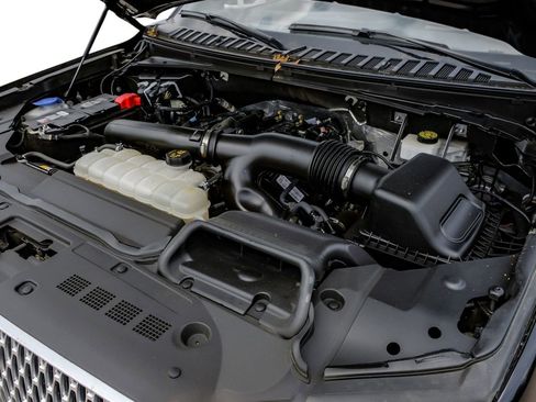 Used 2024 Lincoln Navigator Reserve image 54