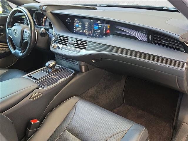 Used 2019 Lexus LS 500 RWD image 21