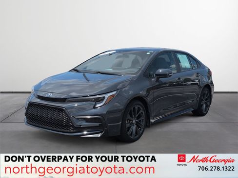 Certified 2025 Toyota Corolla SE FWD image 1