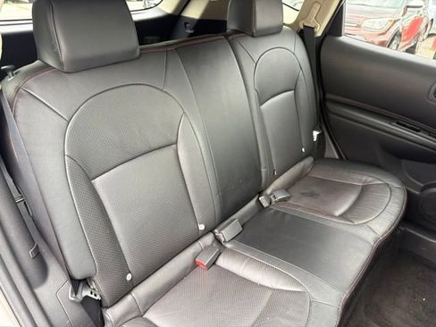 Used 2013 Nissan Rogue SL AWD/4WD image 23