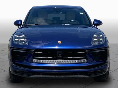 Used 2023 Porsche Macan Turbo AWD/4WD image 4
