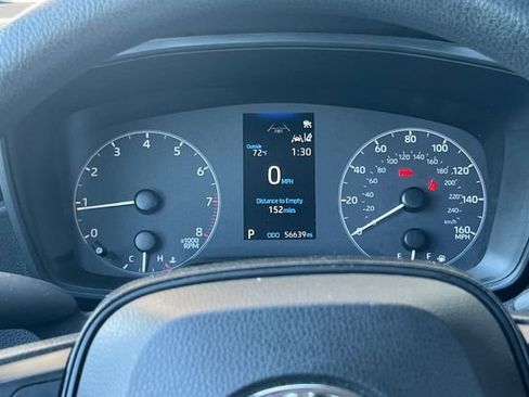 Used 2023 Toyota Corolla LE image 30