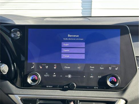 Used 2023 Lexus RX 350h image 24