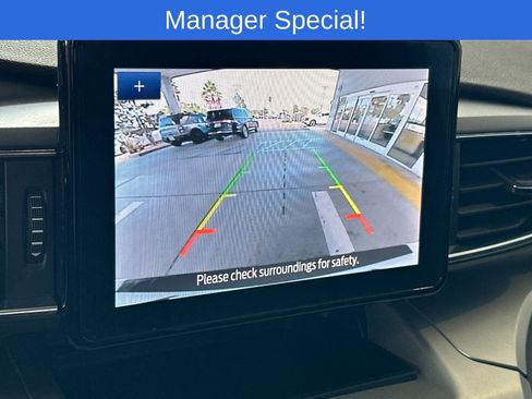 Used 2022 Ford Explorer XLT w/ Equipment Group 202A image 19