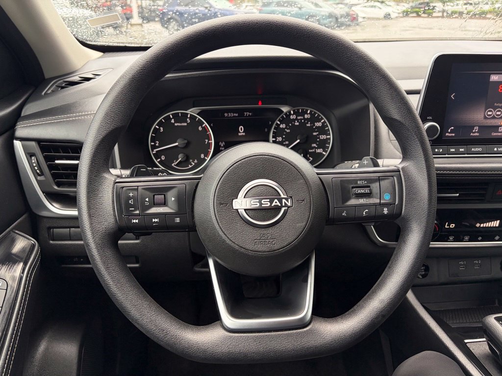 Certified 2024 Nissan Rogue SV FWD image 15