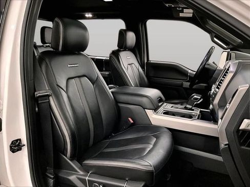 Used 2018 Ford F150 Platinum w/ Equipment Group 701A Luxury AWD/4WD image 7