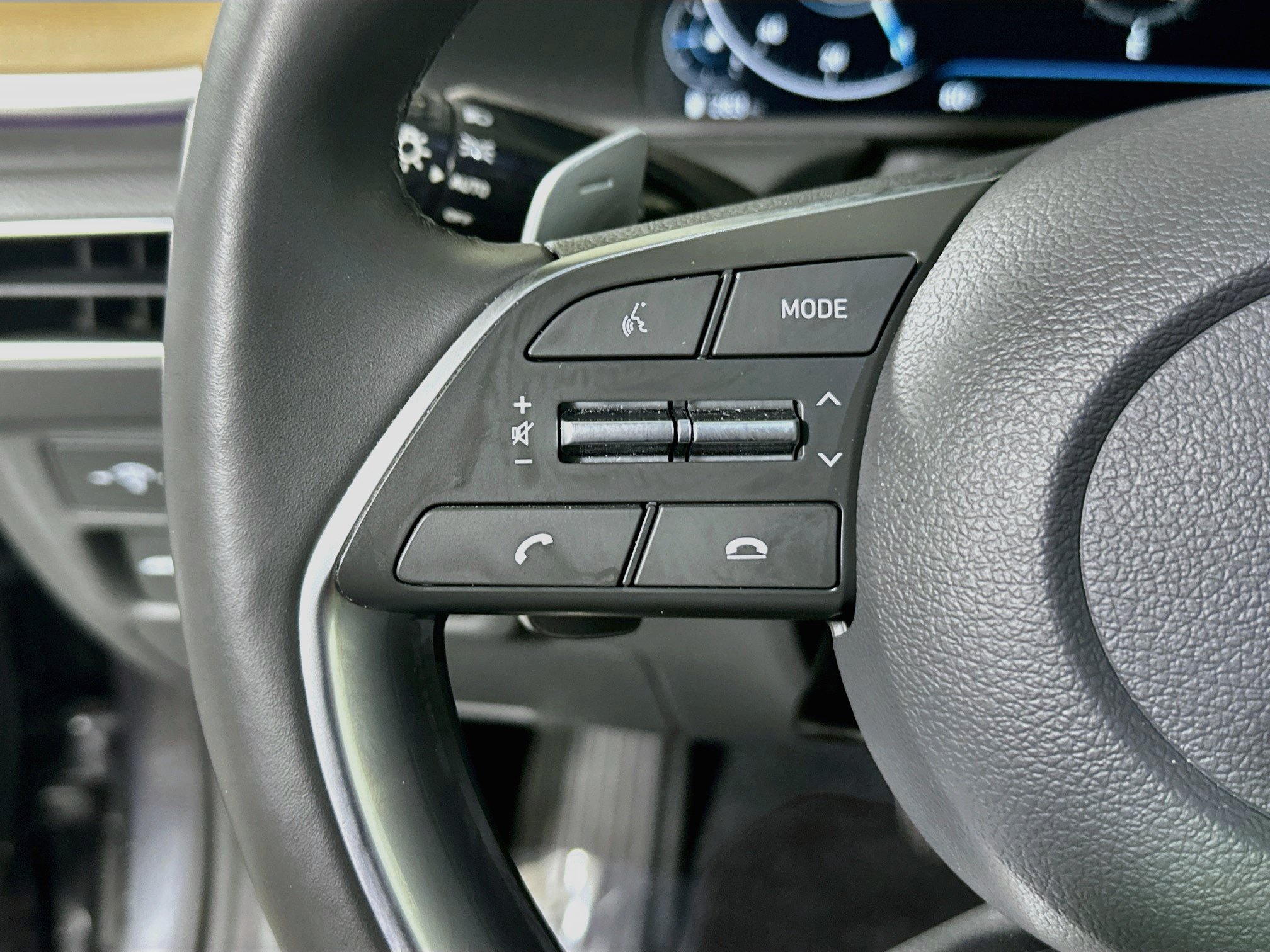 Used 2021 Hyundai Sonata Limited FWD image 16