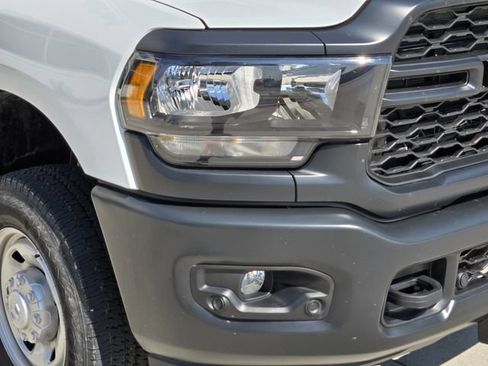 Certified 2024 RAM 2500 Tradesman w/ Special Service Vehicle Group AWD/4WD image 9