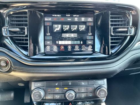 Used 2022 Dodge Durango GT AWD/4WD image 17