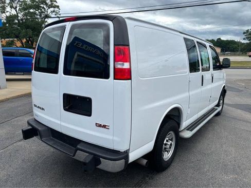 Used 2025 GMC Savana 2500 w/ Driver Convenience Package RWD image 11
