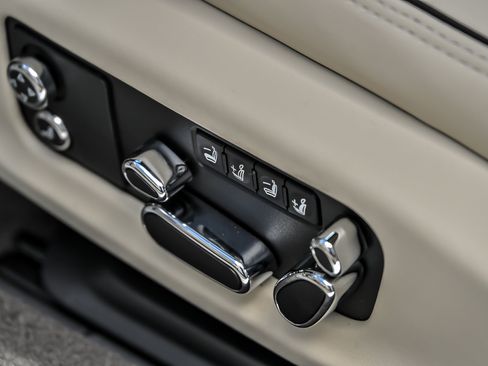 New 2026 Bentley Continental GTC AWD/4WD image 31