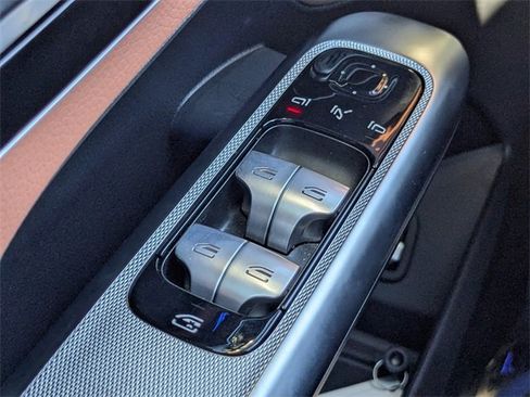 Used 2025 Mercedes-Benz GLC 300 GLC 300 image 26