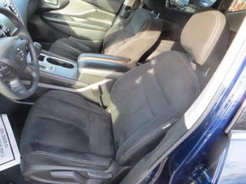 Used 2020 Nissan Murano S w/ Technology Package image 17