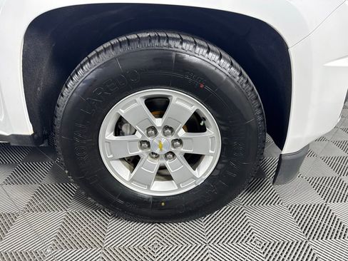 Used 2020 Chevrolet Colorado W/T w/ WT Convenience Package image 34