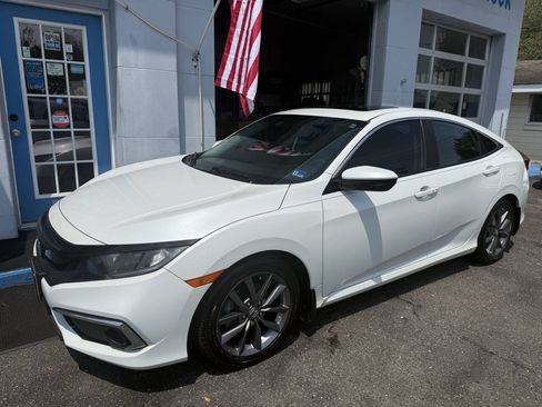 Used 2020 Honda Civic EX-L image 4