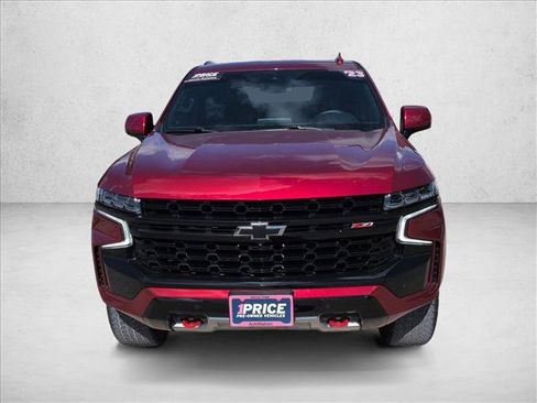 Used 2023 Chevrolet Tahoe Z71 w/ Luxury Package image 2