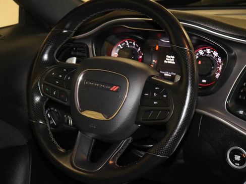 Used 2022 Dodge Challenger GT w/ Driver Convenience Group image 20