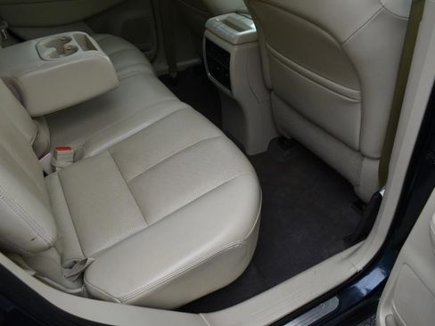 Used 2016 Nissan Murano Platinum w/ Platinum Technology Package AWD/4WD image 32