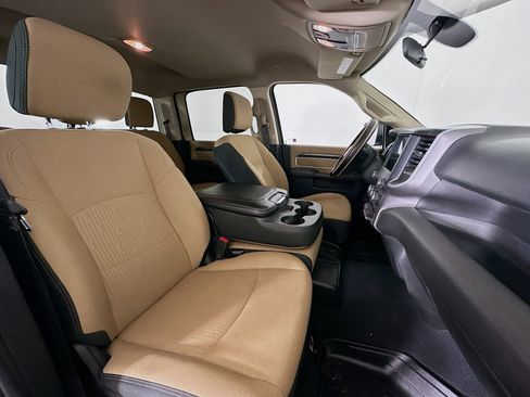 Used 2022 RAM 2500 Big Horn image 30