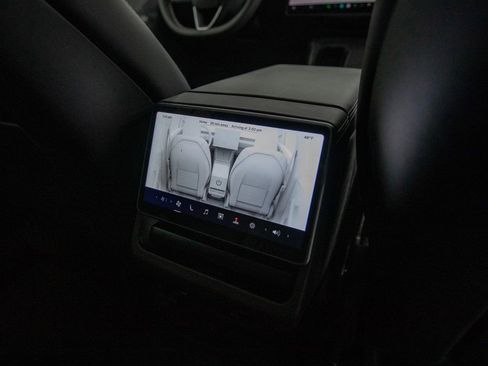 Used 2026 Tesla Model Y Long Range image 24