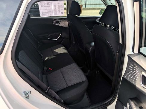 Used 2024 Kia Soul LX w/ Option Group 015 image 13