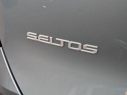 New 2027 Kia Seltos EX FWD image 13