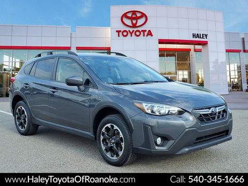 Used 2023 Subaru Crosstrek 2.0i Premium AWD/4WD image 1